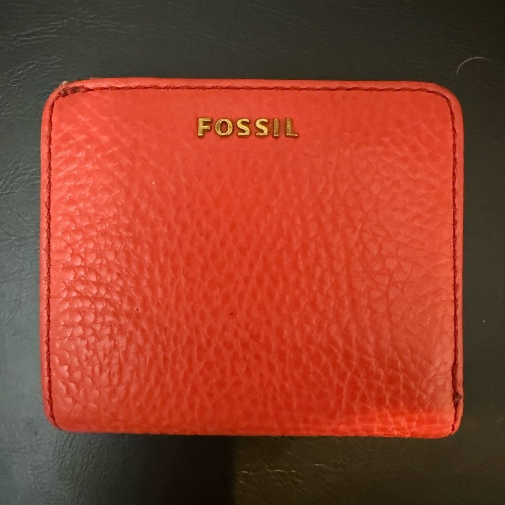 Fossil Logan Bifold Leather Wallet